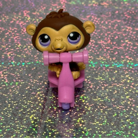 Littlest Pet Shop LPS Hasbro Monkey Scooter - Picture 2 of 6